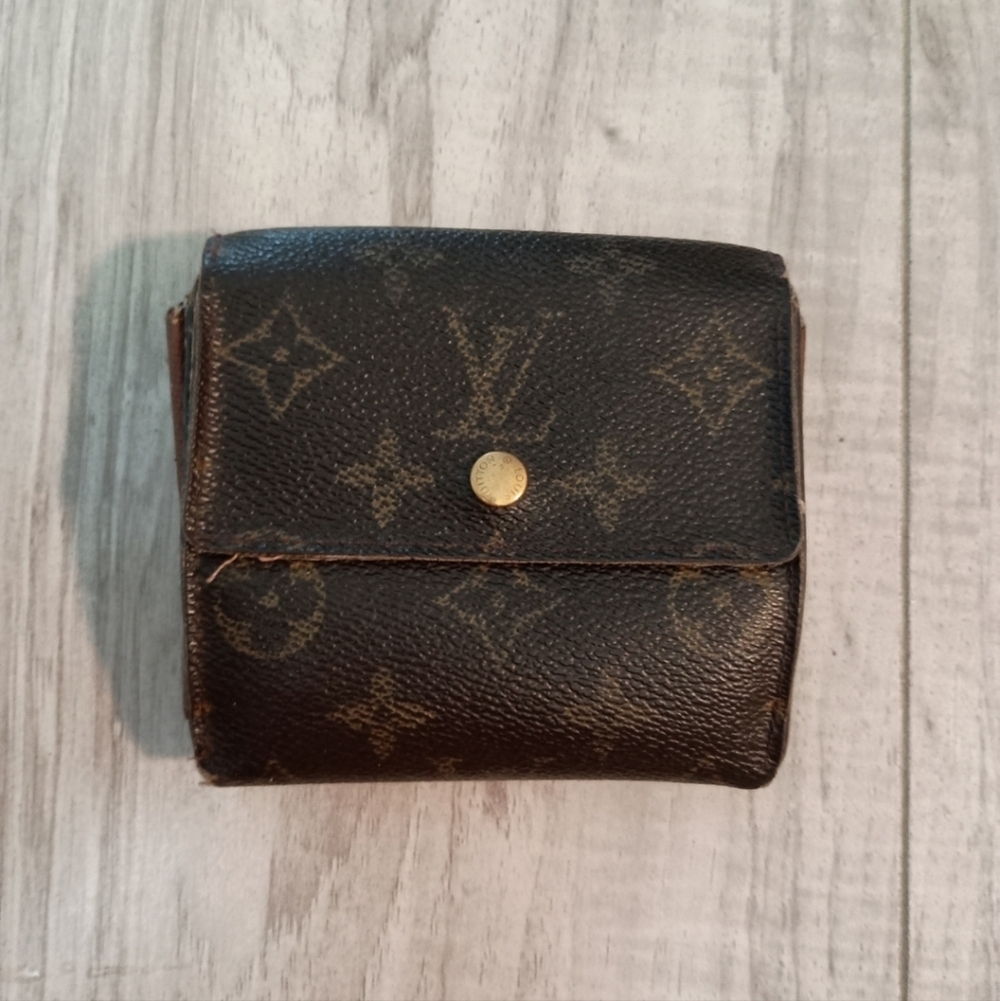 Authentic Louis Vuitton Monogram Portefeiulle Elise Trifold Wallet